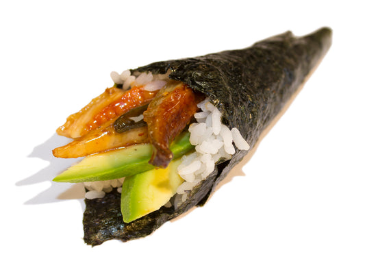 Temaiki de anguila con aguacate
